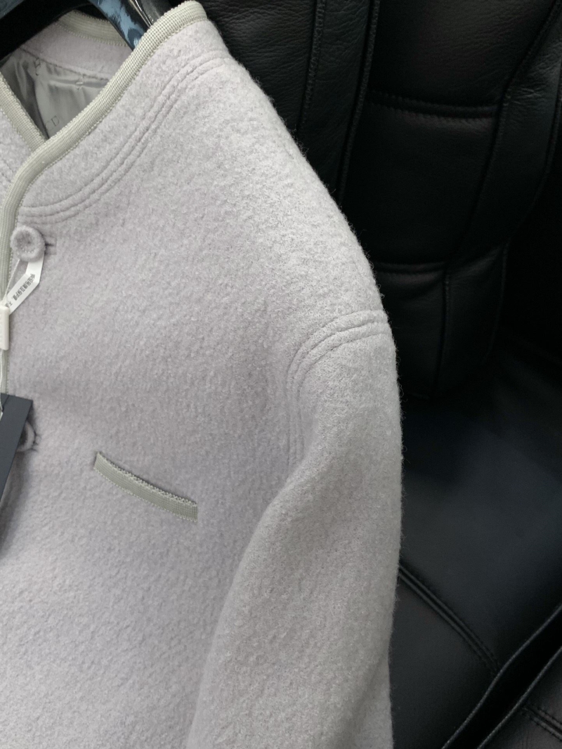 chr1st1an D10r outwear